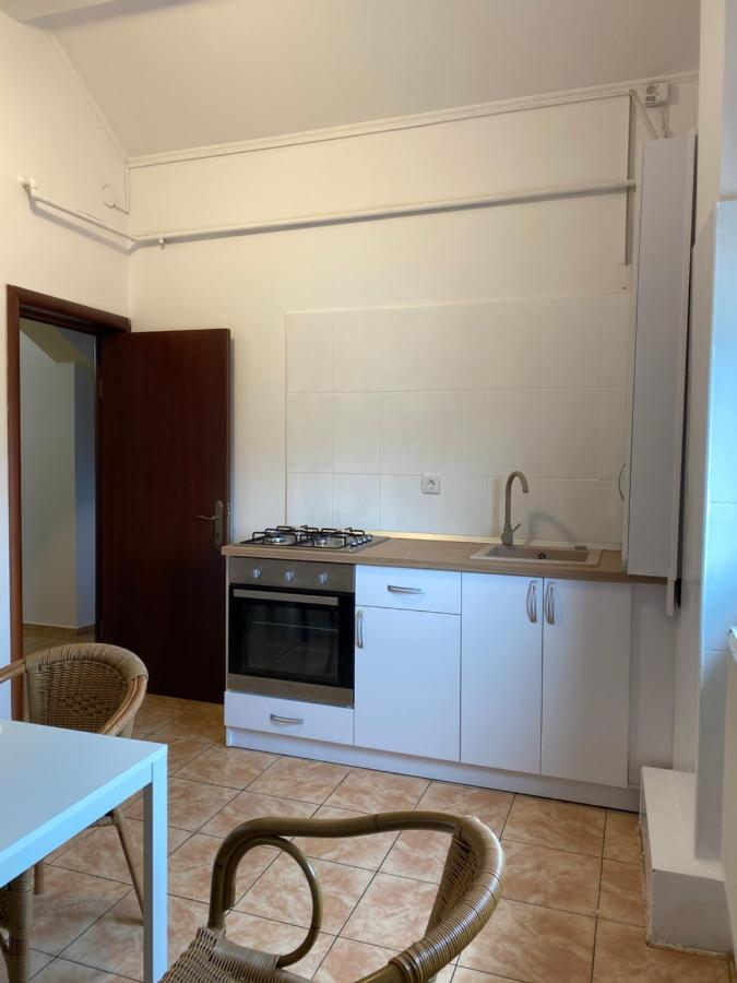 Апартаменты Apartament Central Констанца Экстерьер фото